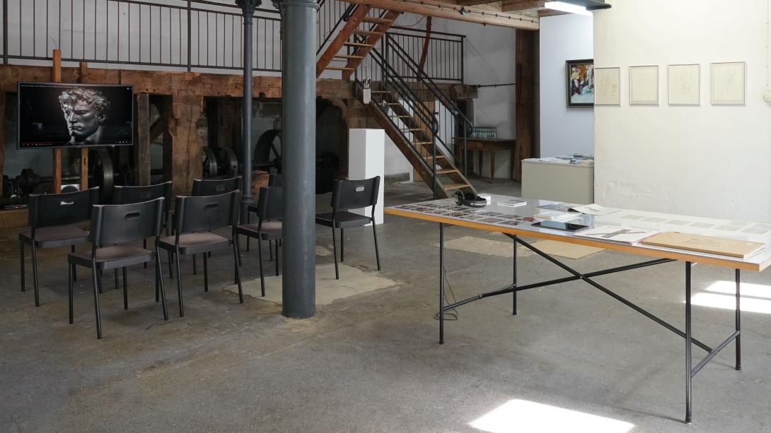 THEgallery: Kunst und Macht / Opportunismus und Obsession – installation 1